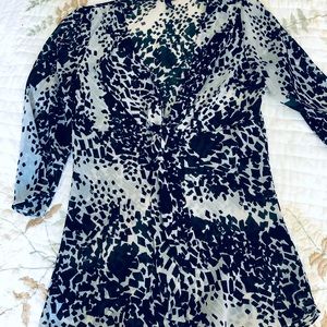 BLACK AND WHITE BLOUSE !!